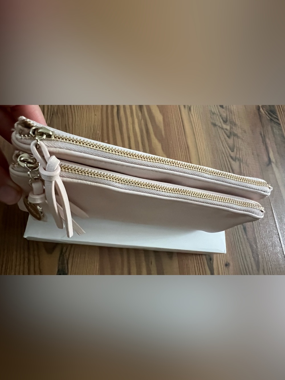 100% AUTHENTIC CHLOE Soft Pink Leather Double Zip Pouch - Picture 4 of 7